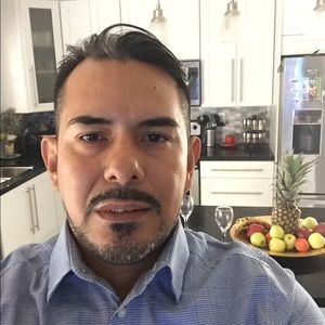 Meet your Posher, Christian